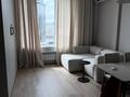 3-комнатная квартира · 70 м² · 9/22 этаж, Тауелсиздик 56 за 795 000 ₸ в Астане, Сарайшык р-н — фото 2