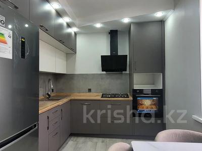 3-бөлмелі пәтер · 67 м² · 2/4 қабат, Абая 33, бағасы: 35.4 млн ₸ в Караганде, Казыбек би р-н