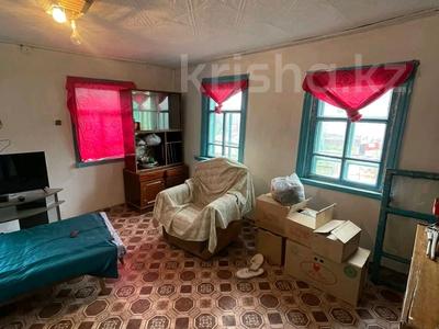 Часть дома · 1 комната · 30 м² · 4.2 сот., Толстого ××××× за 4.8 млн 〒 в Семее