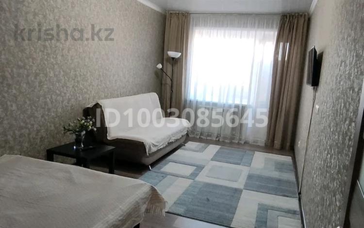 1-комнатная квартира · 42 м² · 2/5 этаж, Кошкарбая 113 Б — Валиханова за 12 000 〒 в Кокшетау — фото 2