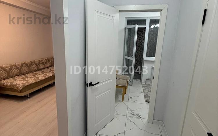 1-комнатная квартира · 35 м² · 1/5 этаж, Северное кольцо 92/4 — ТЦ Метро за 200 000 ₸ в Алматы, Алатауский р-н — фото 2