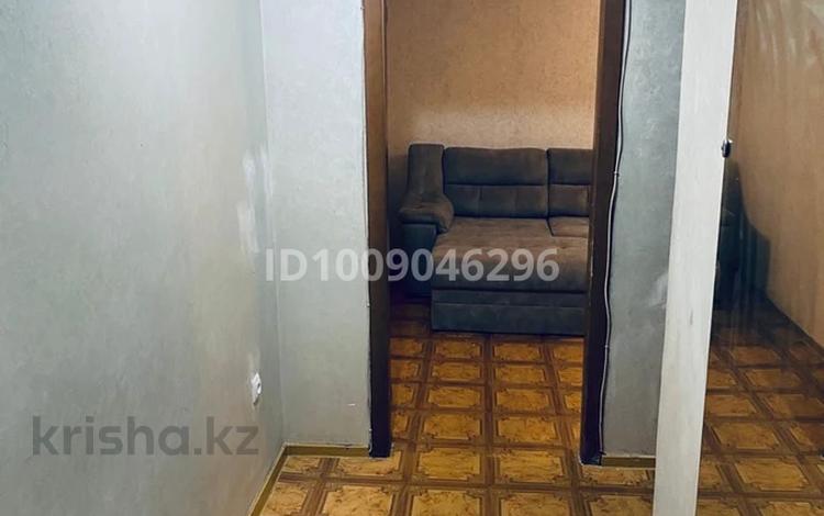 2-бөлмелі пәтер · 42 м² · 3/5 қабат, Райымбек 136 — Райымбек Абылайхана Желтоқсан, бағасы: 32 млн ₸ в Алматы, Алмалинский р-н — фото 2