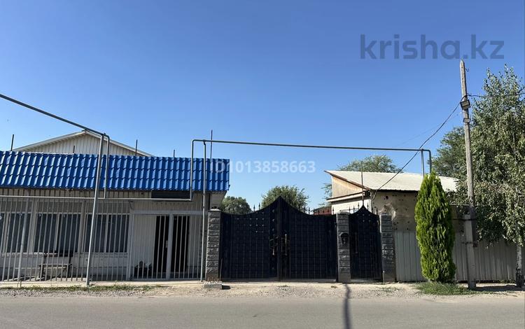 Отдельный дом · 2 комнаты · 120 м² · 10 сот., Байконур 39 а — Абая за 38 млн ₸ в  — фото 3