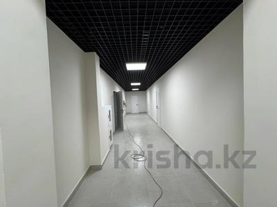 Свободное назначение, офисы, магазины и бутики, склады, общепит, салоны красоты, фитнес и спорт, медцентры и аптеки, образование, развлечения, конференц-залы, кабинеты и рабочие места, студии · 50 м² за 500 000 〒 в Алматы, Бостандыкский р-н