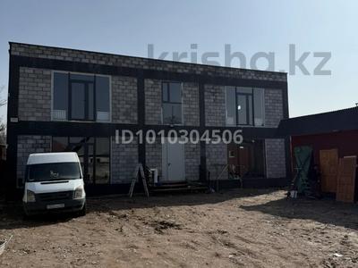 Еркін, кеңселер, дүкендер мен бутиктер, қоймалар, қоғамдық тамақтану орны, сұлулық салондары, фитнес және спорт, медорталықтар мен дәріханалар, білім орталықтары, ойын-сауық, конференц-залдар, кабинеттер және жұмыс орындары, студиялар · 700 м², бағасы: ~ 5.3 млн ₸ в Алматы, Наурызбайский р-н
