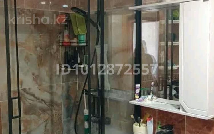 3-бөлмелі пәтер · 70 м², 11 2, бағасы: 10 млн ₸ в Житикаре — фото 2