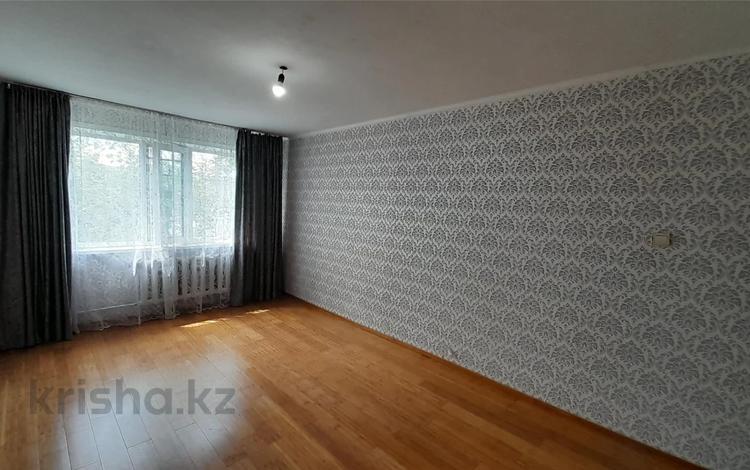 2-бөлмелі пәтер · 49 м² · 5/5 қабат, ул. Абая, бағасы: 7.9 млн ₸ в Темиртау — фото 2