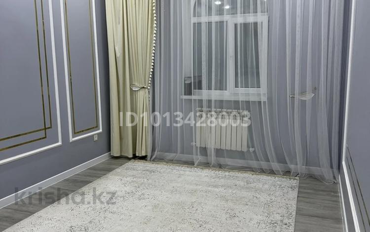 2-комнатная квартира · 71 м² · 10/10 этаж, 20-й мкр 26 за 25 млн ₸ в Актау — фото 2