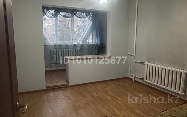 2-комнатная квартира · 60 м² · 3/9 этаж, мкр Аксай-2 — Төле би - Б.Момышұлы за 250 000 〒 в Алматы, Ауэзовский р-н — фото 2