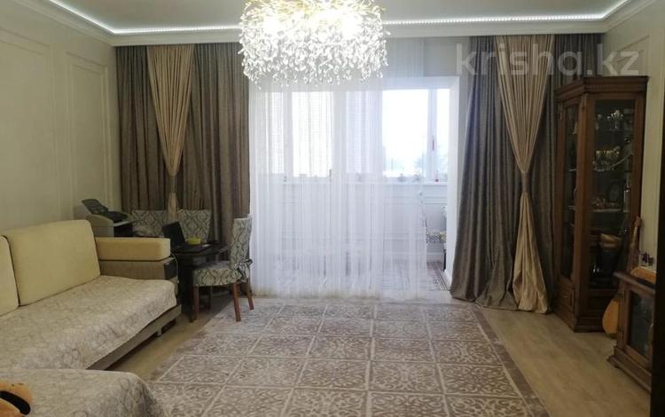 4-комнатная квартира · 110 м² · 3/9 этаж, Физкультурная 9/5 за 60 млн 〒 в Семее — фото 54