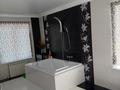 Отдельный дом · 4 комнаты · 270 м² · 6 сот., Старый город, Карасай батыра 82 за 85 млн ₸ в Актобе — фото 25