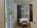 4-комнатная квартира · 100 м² · 1/18 этаж, Абая 160 — Туркебаева за 95 млн ₸ в Алматы, Бостандыкский р-н — фото 36