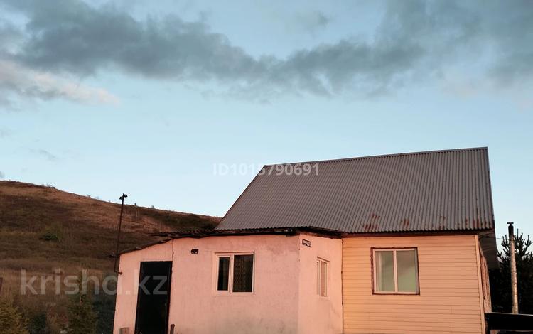 Отдельный дом · 3 комнаты · 80 м² · 10 сот., Захаренко 63/1 за 19 млн ₸ в Усть-Каменогорске, Ульбинский — фото 2