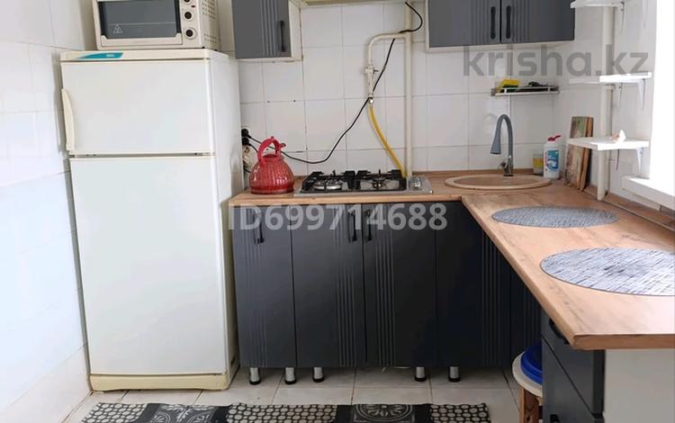 1-бөлмелі пәтер · 33 м² · 2/5 қабат, Старый город — Жд, бағасы: 9 млн 〒 в Актобе — фото 3