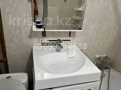 1-бөлмелі пәтер · 33 м² · 2/5 қабат, Старый город — Жд, бағасы: 8 млн ₸ в Актобе