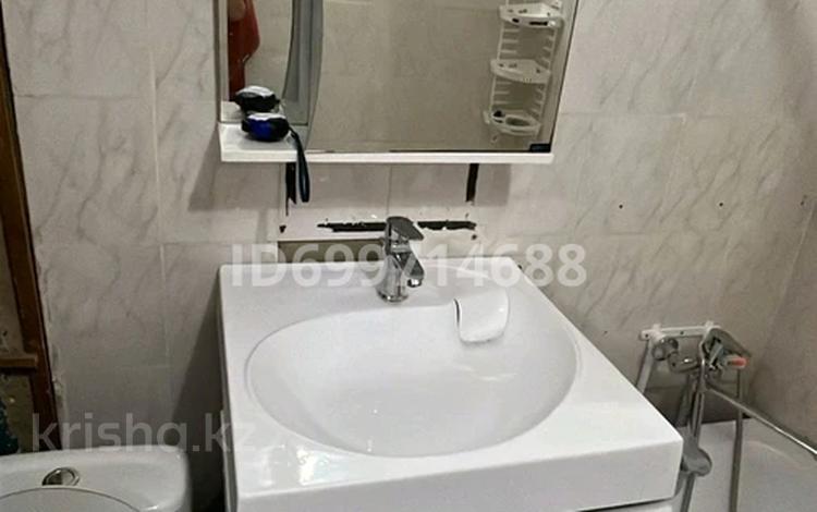 1-бөлмелі пәтер · 33 м² · 2/5 қабат, Старый город — Жд, бағасы: 8 млн ₸ в Актобе — фото 8