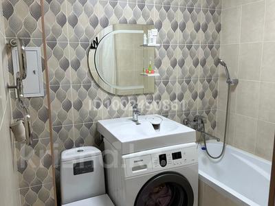 1-бөлмелі пәтер · 34.6 м² · 3/6 қабат, 2 ш/а. 288/1 — Летное училище, бағасы: 16 млн ₸ в Актобе, мкр 8