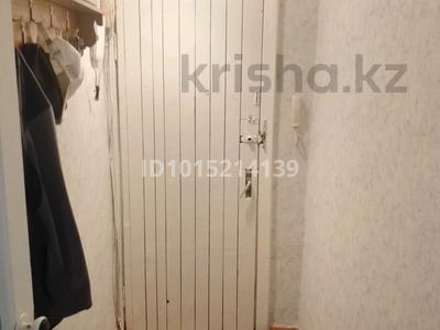 2-бөлмелі пәтер · 45 м² · 4/5 қабат, 8-шағынаудан, Аскарова 32 — возле театра оперы и балета, бағасы: 17 млн ₸ в Шымкенте, Туран р-н