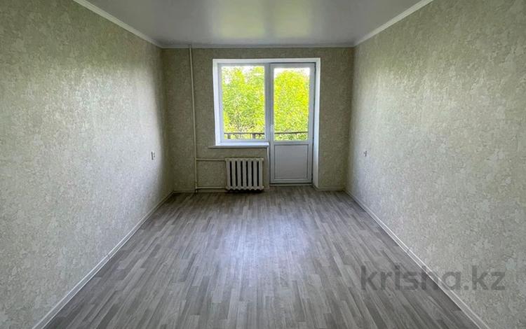 1-комнатная квартира, 32 м², 3/4 этаж, Назарбаева за 9.7 млн 〒 в Талдыкоргане — фото 2