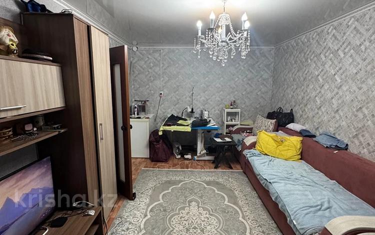 2-комнатная квартира · 38 м² · 6/9 этаж, пр. К. Сатпаева 3 за 11.5 млн ₸ в Усть-Каменогорске — фото 2