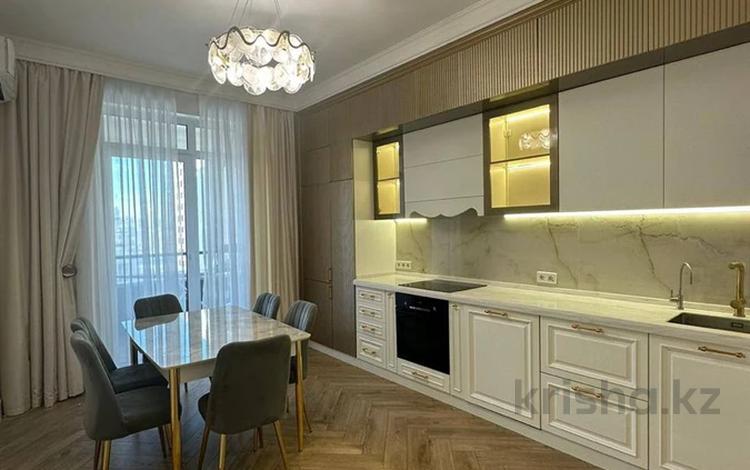 3-комнатная квартира · 110 м² · 7 этаж, Акмешит 9 за 950 000 〒 в Астане, Есильский р-н — фото 2