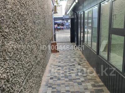 Дүкендер мен бутиктер, қоғамдық тамақтану орны, сұлулық салондары · 40 м², бағасы: 300 000 〒 в Конаеве (Капчагай)