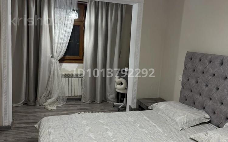 2-бөлмелі пәтер · 57.9 м² · 5/5 қабат, 15-шағынаудан 4 — Мечеть, балдырган, базар Коктем фосфорная больница, бағасы: 23 млн ₸ в Шымкенте, Аль-Фарабийский р-н — фото 2