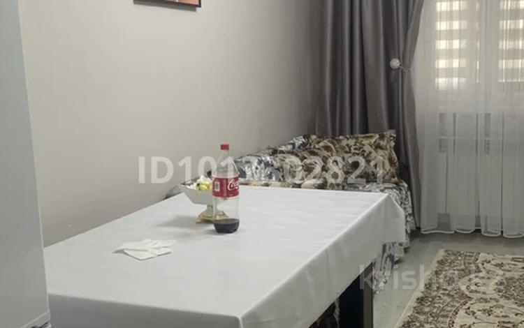 2-бөлмелі пәтер · 45.1 м² · 3/10 қабат, Мкр Аксай, Б. Момышулы 25 — Момышулы жубанова, бағасы: 270 000 ₸ в Алматы, Ауэзовский р-н — фото 2