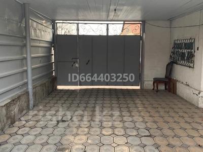 Жеке үй · 5 бөлме · 220 м² · 8 жүзд., 112 квартал ш/а. 92 — ул. Ақжан Аль-Машани, бағасы: 29.5 млн ₸ в Шымкенте, Туран р-н