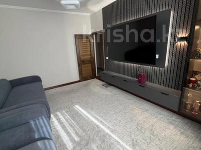 2-комнатная квартира · 53 м² · 4/5 этаж, мкр Аксай-3 за 38 млн ₸ в Алматы, Ауэзовский р-н