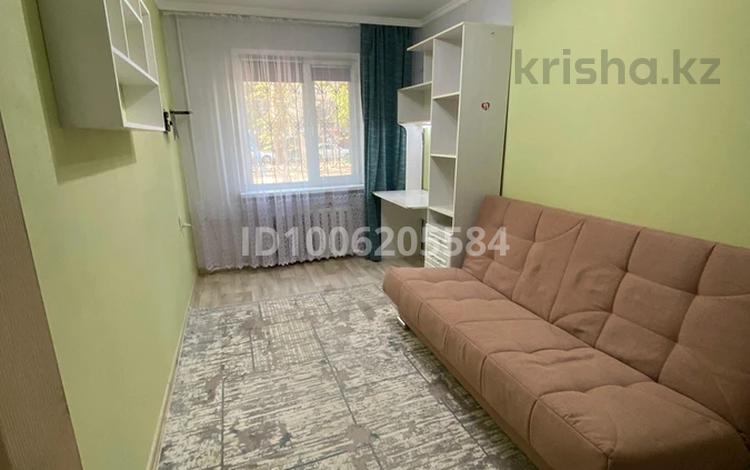 3-комнатная квартира · 60 м² · 1/5 этаж, Богенбая 43/2 — Богенбая - Бейбитшилик за 300 000 ₸ в Астане, Сарыарка р-н — фото 2