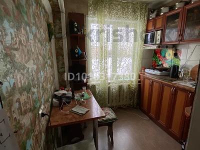 2-бөлмелі пәтер · 43 м² · 2/2 қабат, Юбилейная 15, бағасы: 14 млн ₸ в Усть-Каменогорске, Меновное