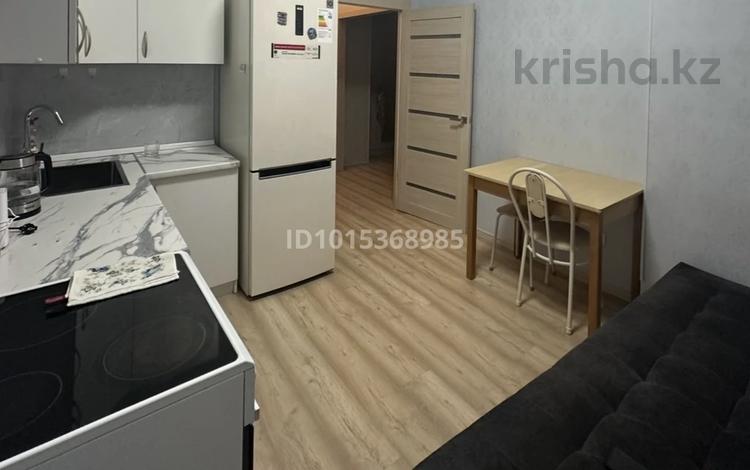 1-комнатная квартира · 36 м², Шамши Калдаякова 17 за 150 000 ₸ в Астане, Алматы р-н — фото 2