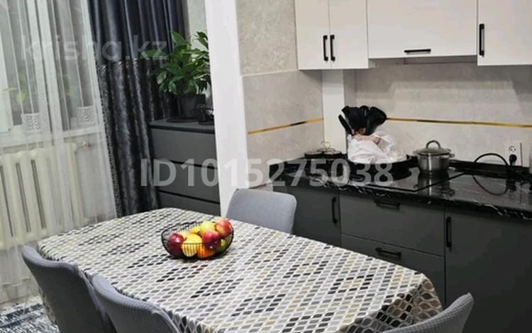 1-комнатная квартира · 42 м² · 2/5 этаж, мкр Аксай-4 29 — Момышулы- Жубанова за 29.5 млн ₸ в Алматы, Ауэзовский р-н — фото 2