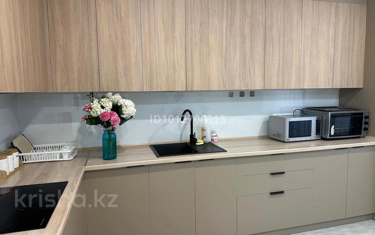 2-бөлмелі пәтер · 65 м² · 3/6 қабат, Жунисова 2/13 к1-27, 2/13 к28-33м, 2/13 к28-30Б, бағасы: 45 млн ₸ в Алматы, Наурызбайский р-н — фото 2
