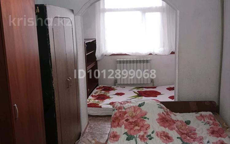 2 комнаты · 60 м² · 4/4 этаж, Аскарова — Мангельдина за 30 000 ₸ в Шымкенте, Аль-Фарабийский р-н — фото 2