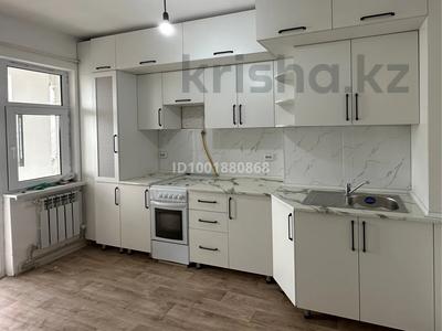 Продажа квартир в Туркестанской обл.: 3-комнатная квартира · 70 м² · 7/7 этаж, Есимхан 17/9 за 20 млн 〒 3-комнатная квартира · 70 м² · 7/7 этаж, Есимхан 17/9 за 20 млн 〒 в Туркестане