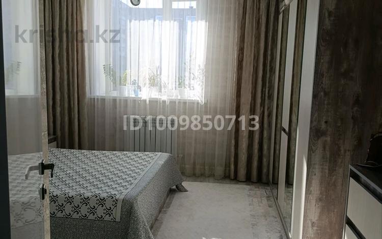 2-бөлмелі пәтер · 65 м² · 3/6 қабат, Майкудук, Майкудук, мкр Голубые пруды 7/14 — ТД "Айкерім", бағасы: 40 млн ₸ в Караганде, Алихана Бокейханова р-н — фото 2