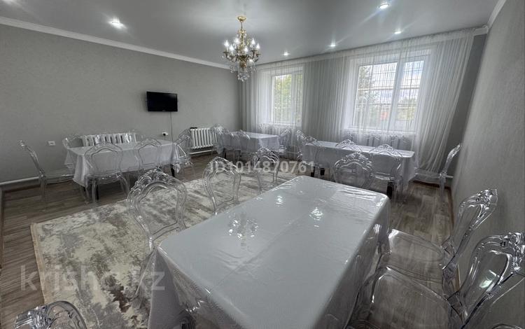 Жеке үй · 5 бөлме · 175 м², 3 проезд Станционная 38/30, бағасы: 70 000 ₸ в Костанае, Костанай-2 — фото 2