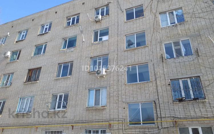 2-бөлмелі пәтер · 31 м² · 5/5 қабат, Шанхай ш/а. 30Б, бағасы: 6 млн ₸ в Актобе, мкр Шанхай — фото 2