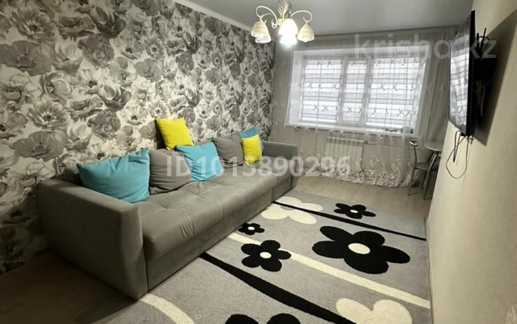 2-комнатная квартира · 42 м² · 2/5 этаж, мкр Новый Город, проспект Нурсултана Назарбаева 59 за 21 млн ₸ в Караганде, Казыбек би р-н — фото 2