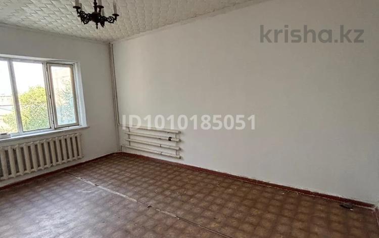 1-комнатная квартира · 37 м² · 4/5 этаж, мкр Аса 10 за 8.4 млн ₸ в Таразе — фото 2