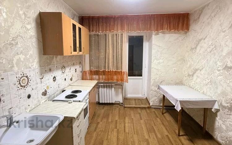 1-комнатная квартира · 33 м² · 8/9 этаж, Пр. К. Сатпаева 5 за 7.7 млн ₸ в Усть-Каменогорске — фото 3
