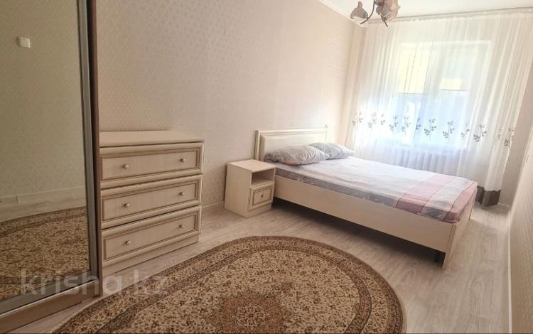2-бөлмелі пәтер · 50 м² · 3/5 қабат, Гумарова 3, бағасы: 180 000 ₸ в Атырау, мкр Авангард-4 — фото 8