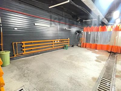 Жқб, автосервистер мен көлік жуу · 352 м², бағасы: 240 млн 〒 в Астане
