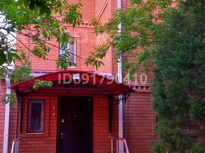 Отдельный дом · 9 комнат · 600 м², мкр Курсай, Құрсай ш/а. 1 — Водников за 1.8 млн 〒 в Атырау