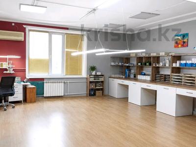 4-бөлмелі пәтер · 122 м² · 2/5 қабат, Просп. Абая 63, бағасы: 37.5 млн ₸ в Астане, р-н Байконур