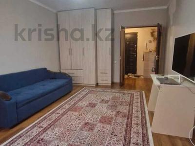 1-комнатная квартира · 45 м² · 8/17 этаж, Мамыр-1 за 33.5 млн ₸ в Алматы, Ауэзовский р-н