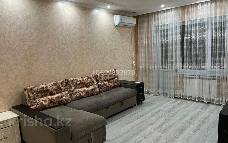 2-комнатная квартира, 50 м², 3/4 этаж помесячно, Казыбек би 144а