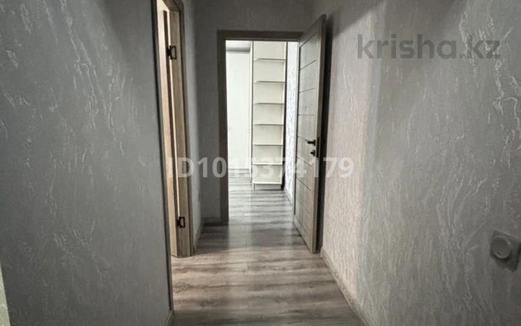 2-бөлмелі пәтер · 50 м² · 4/4 қабат, №10 ш/а. 7, бағасы: 320 000 ₸ в Алматы, Ауэзовский р-н — фото 2